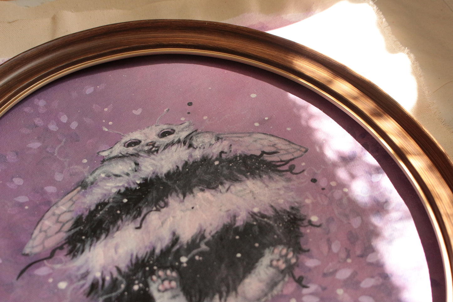 Hand painted - Bumble Cat 40 X 50 cm.